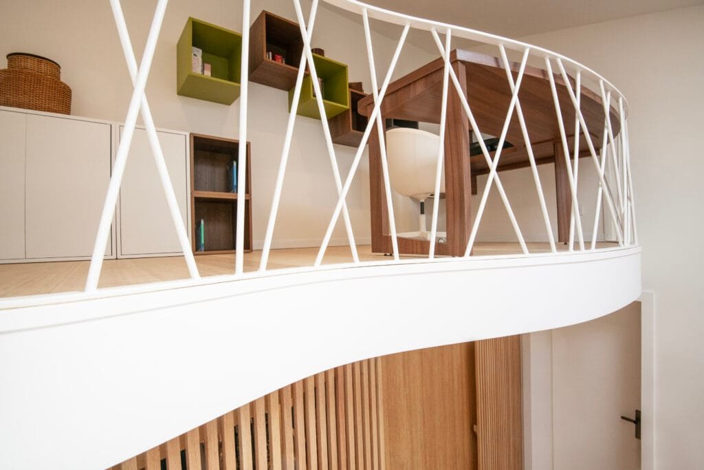 ppro architecure d'interieure vue sur garde corps de mezzanine